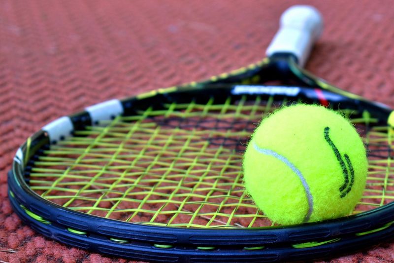 Grossman Tennis - A dynamic marketing automation business website showcasing AI-powered solutions that help companies streamline their marketing efforts and boost engagement.